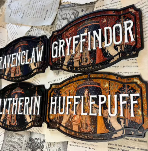 House Tapestry Shelf Sign